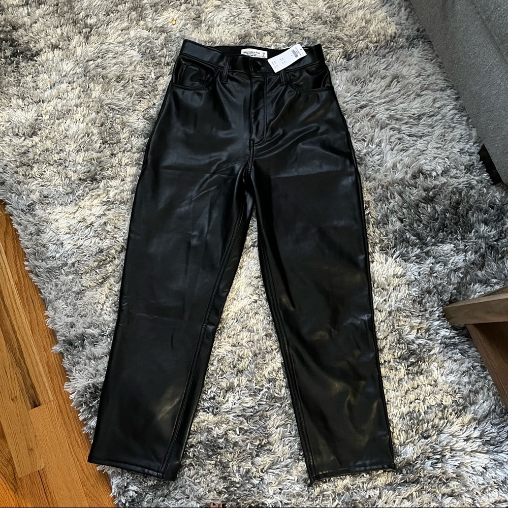 Abercrombie Curve Love Vegan Leather Ankle Straight Pants